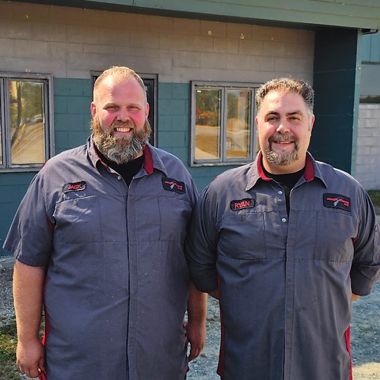 Lakeshore Automotive Owners (1) Cropped